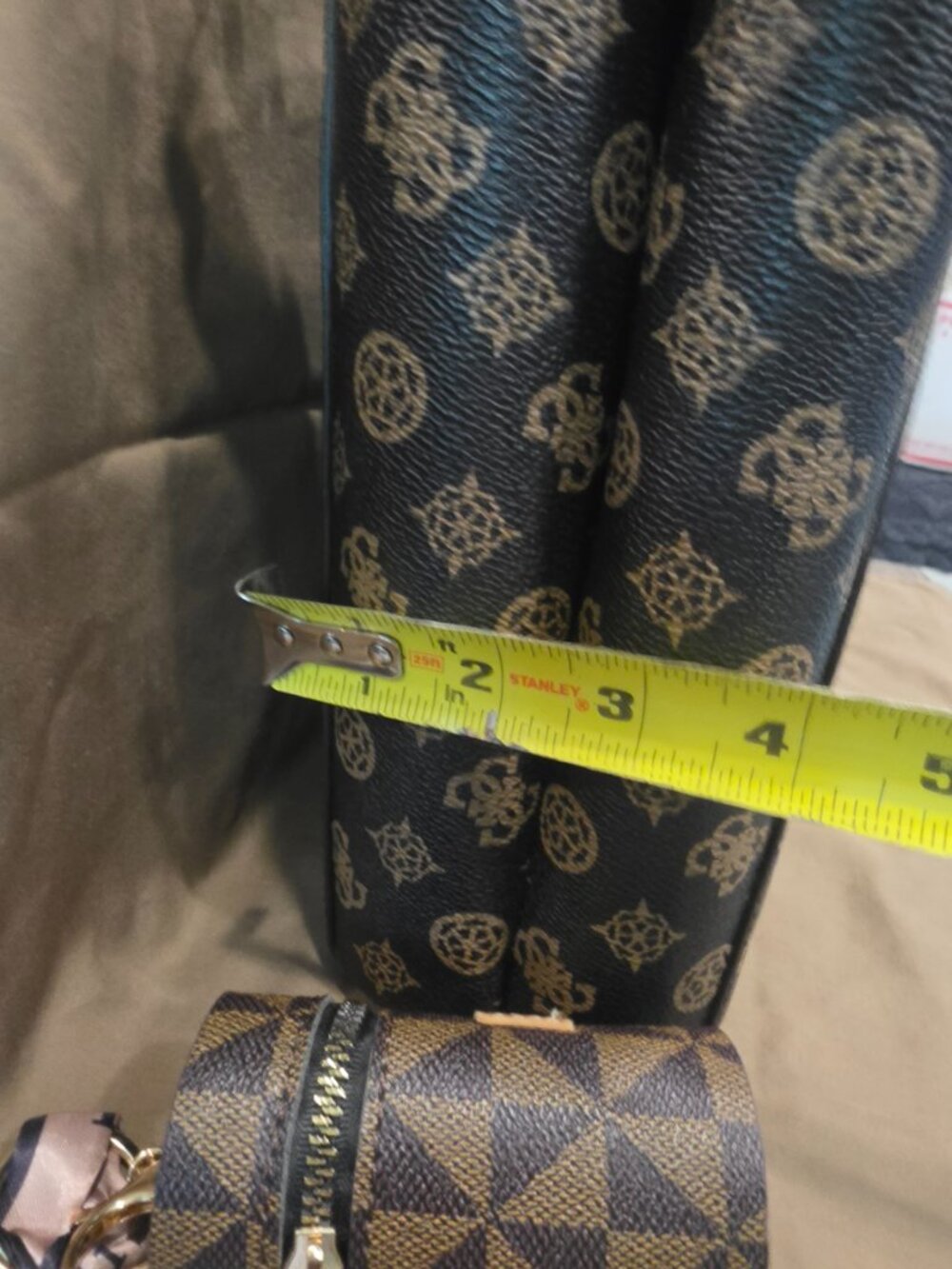 GUESS TOTE BAG - Picture 3 of 13